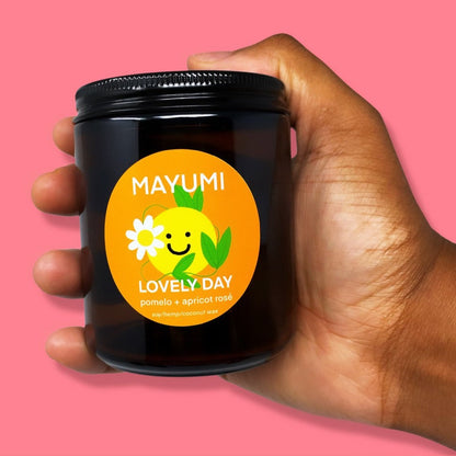 LOVELY DAY CANDLE: pomelo + apricot rosé