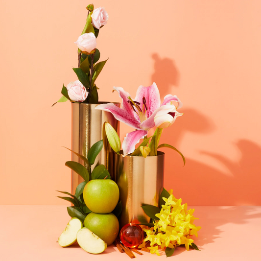 ISLAND SUNRISE CANDLE: lily buds + golden gardenia